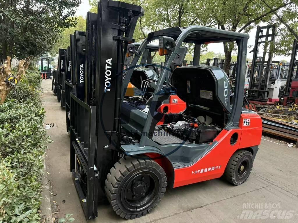 Toyota FDZN 30 Dízel targoncák