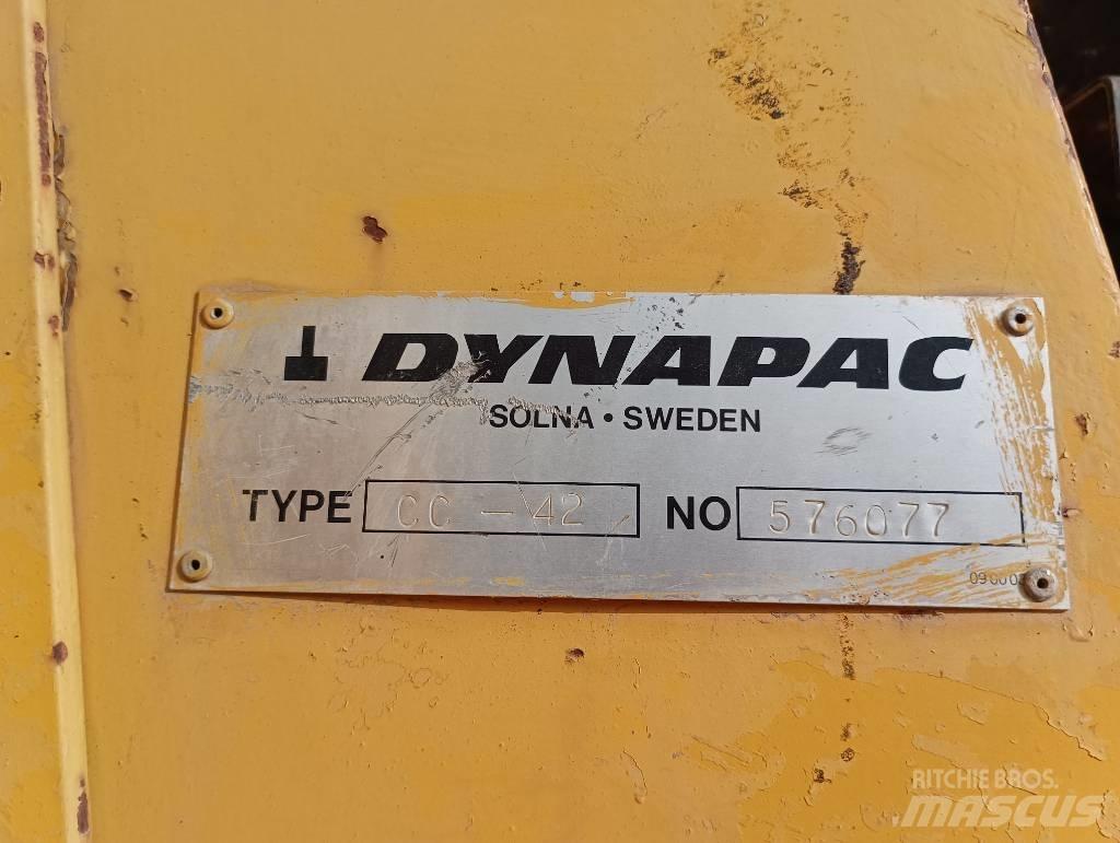 Dynapac CC 42 Ikerdobos hengerek
