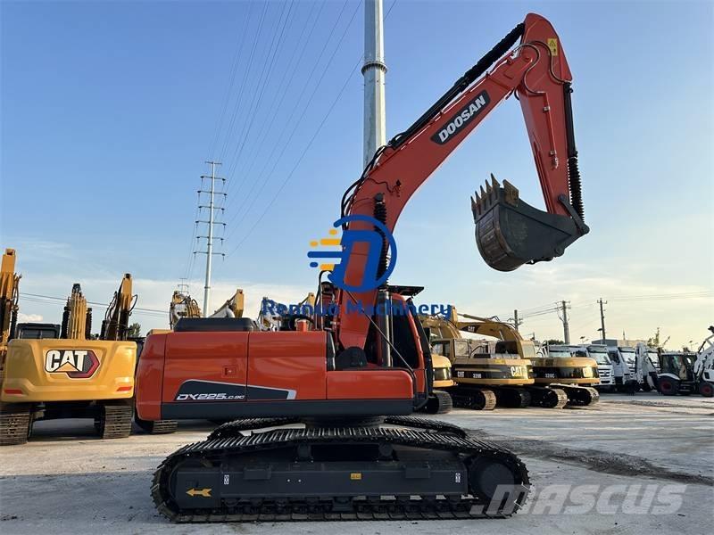 Doosan DX 225 LCA Lánctalpas kotrók