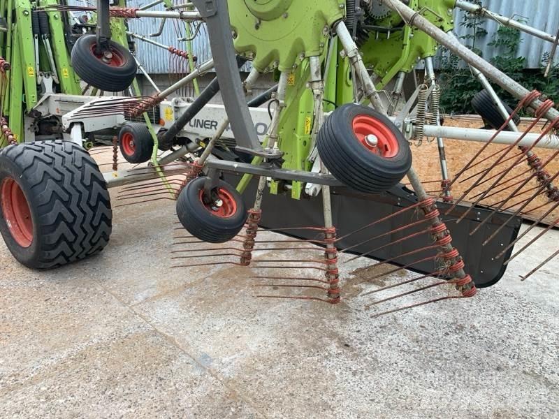 CLAAS Liner  4000 Rendkészítő Kombájnok