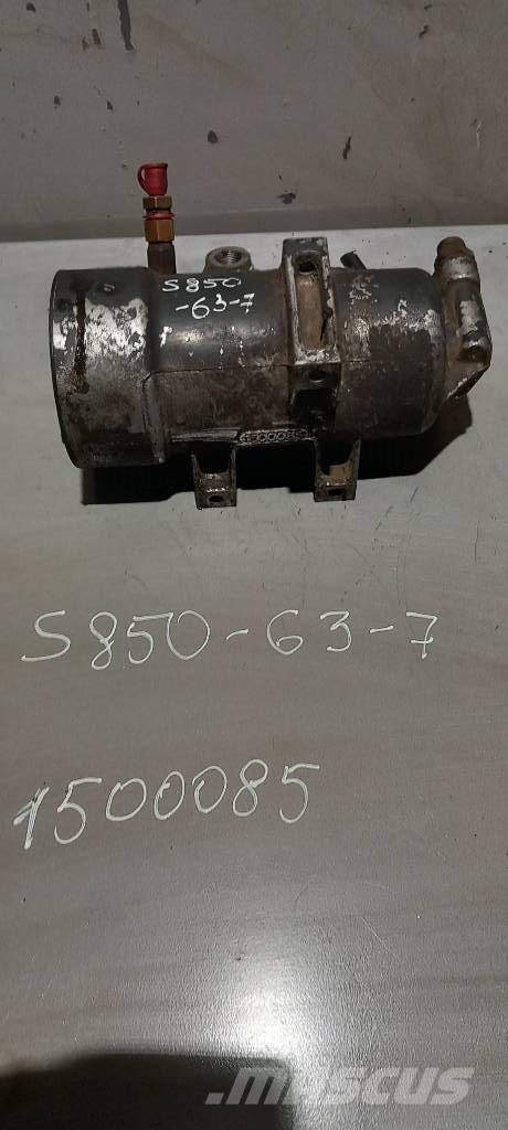 Scania R 440.    1755066 Motorok