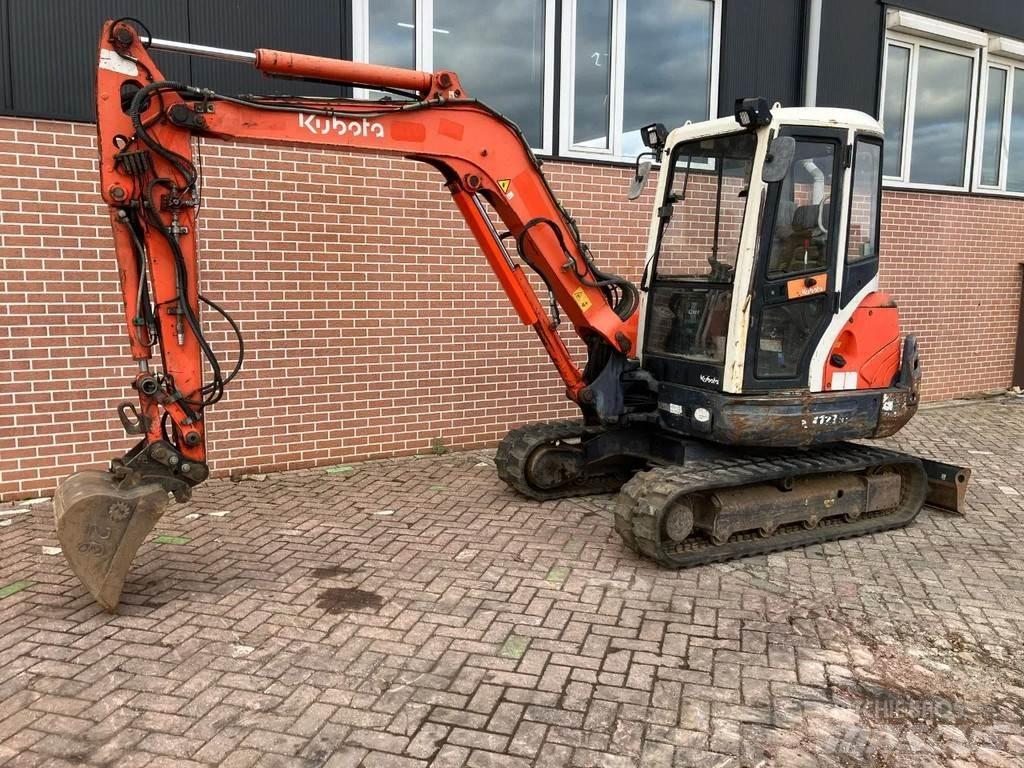 Kubota KX121-3a Mini kotrók < 7t