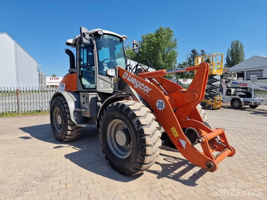 Atlas AR 580 Gumikerekes homlokrakodók
