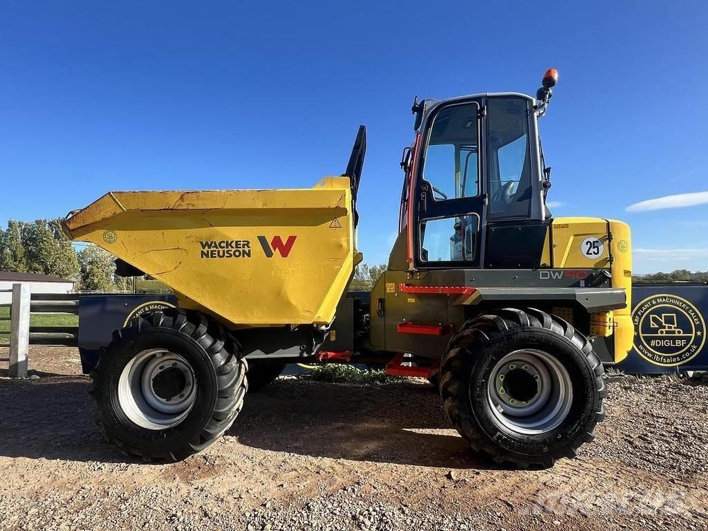 Wacker Neuson DW90 Mezei dömperek