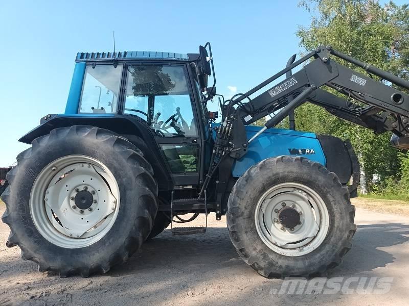 Valtra 6400 Traktorok