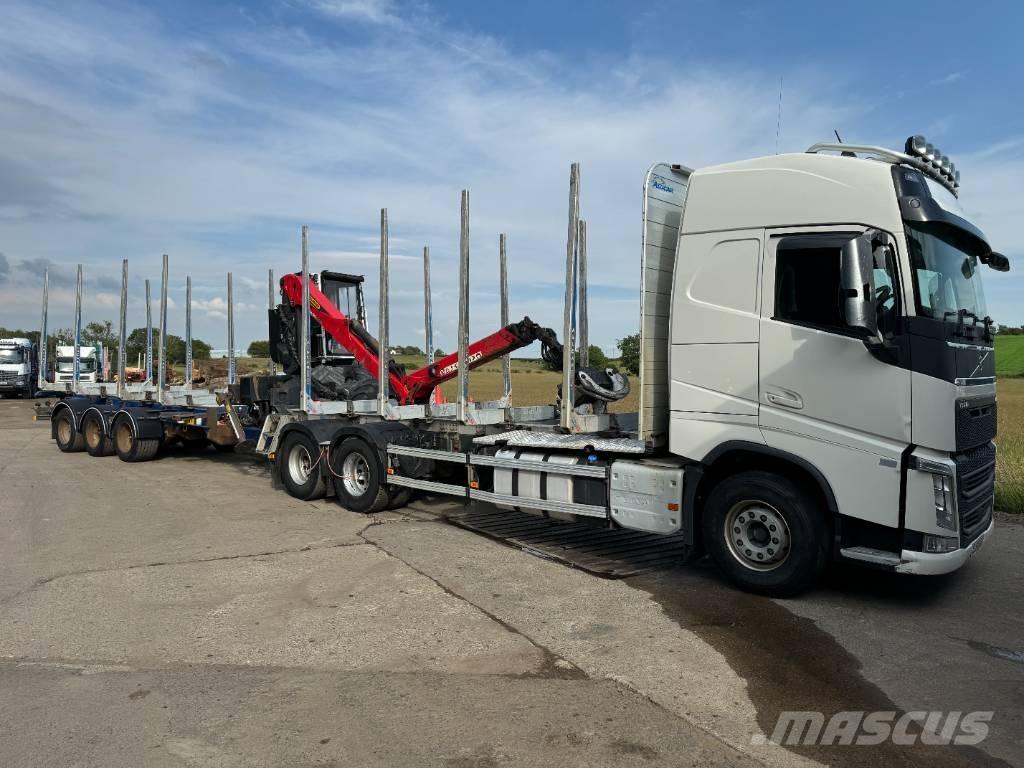 Volvo FH 540 Timber Rönkszállító teherautók