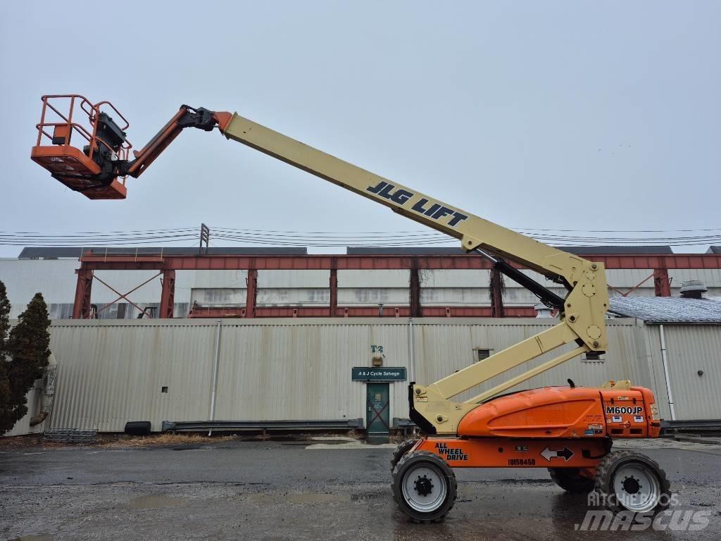 JLG M 600 JP Karos emelők