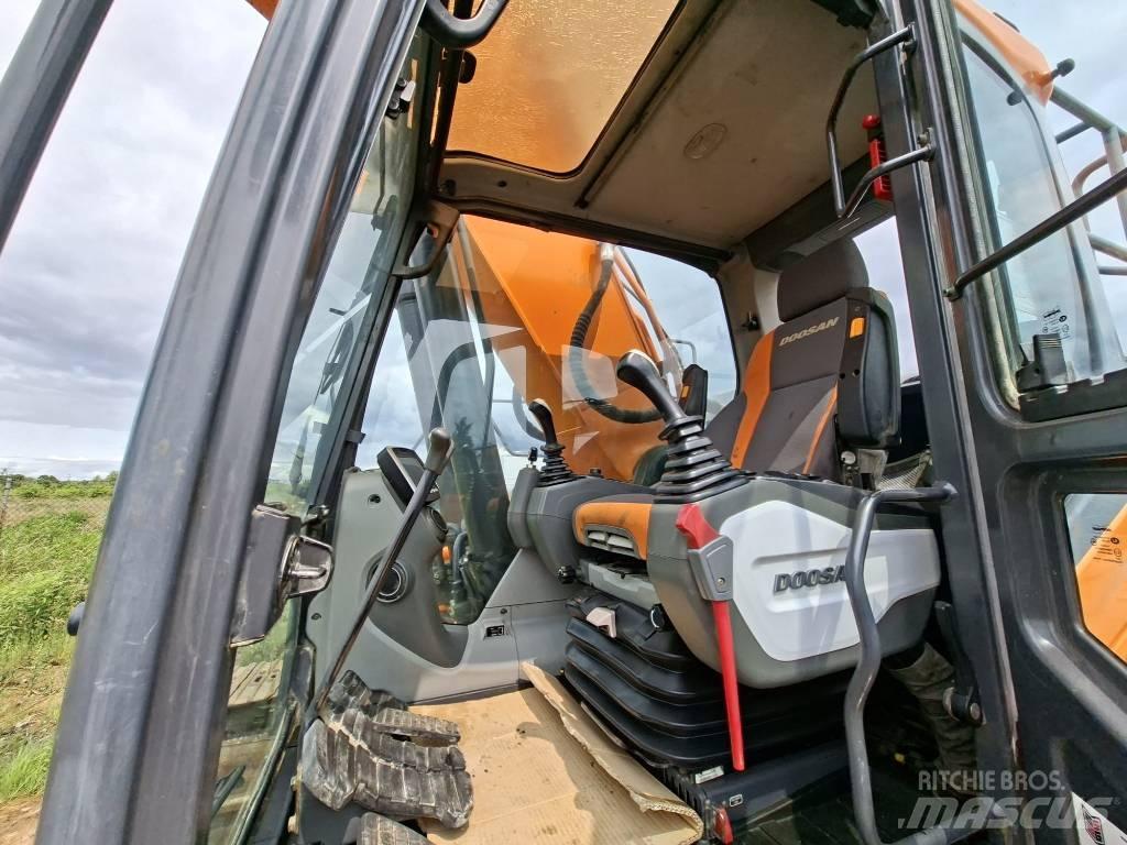 Doosan DX 300 LC-5 Lánctalpas kotrók