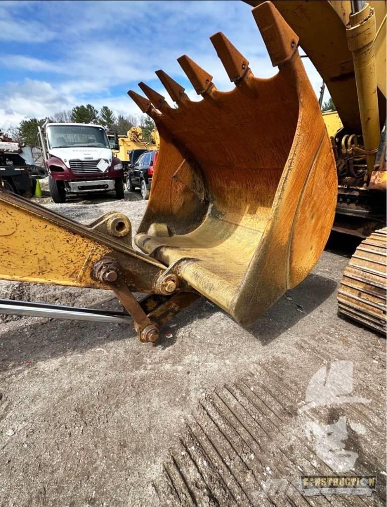 CAT 320 B L Lánctalpas kotrók