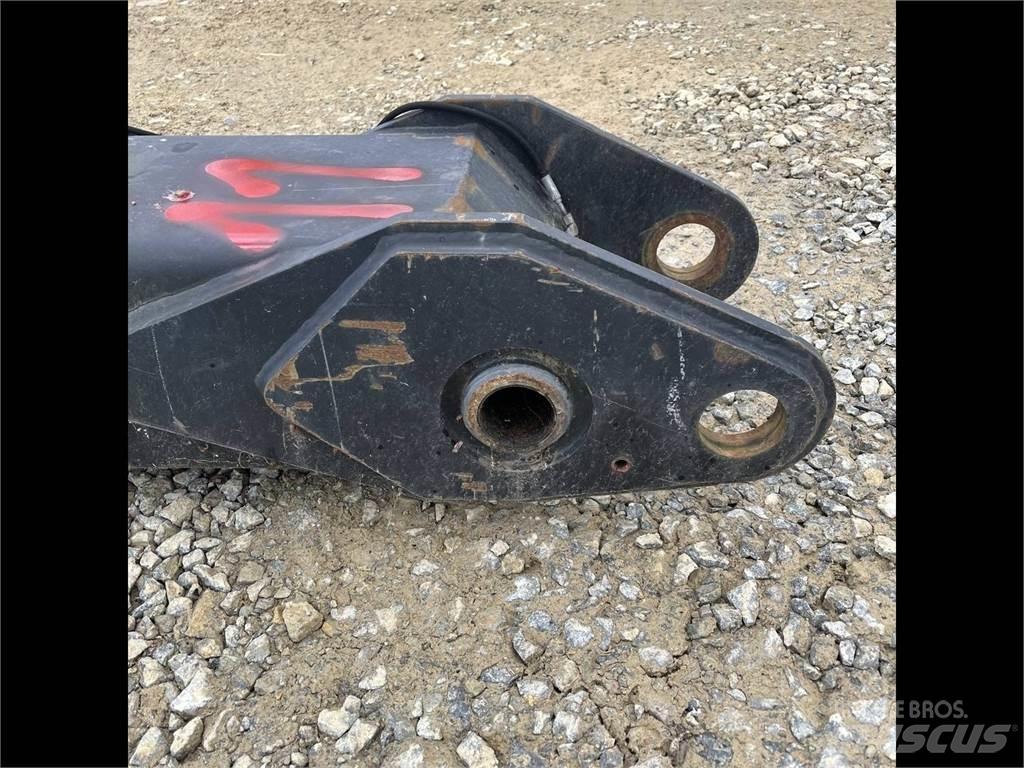 Loglift 210 Betakarító daruk