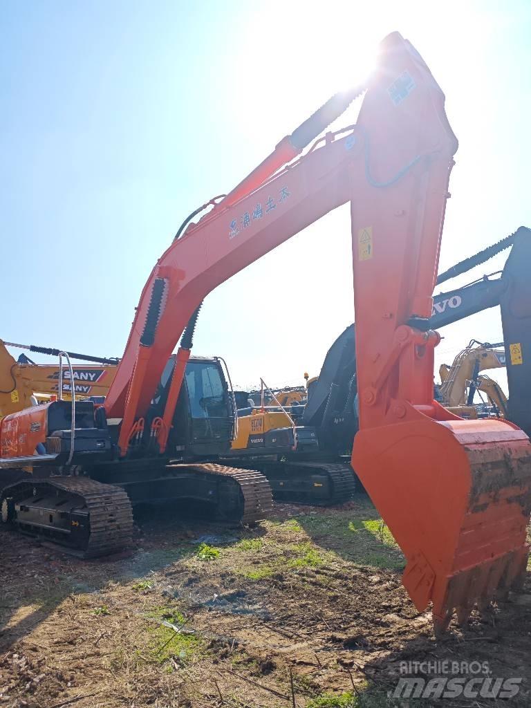 Hitachi 360 Lánctalpas kotrók