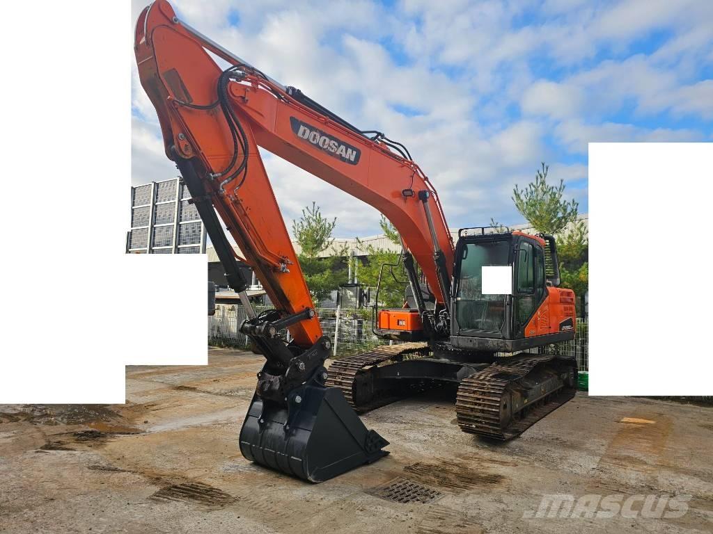 Doosan DX 220LC-5 Közepes (midi) kotrók 7 t - 12 t
