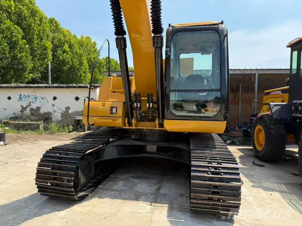 CAT 320 C L Lánctalpas kotrók