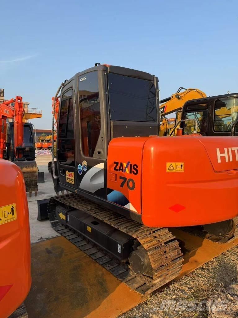 Hitachi Zaxis 70 Lánctalpas kotrók