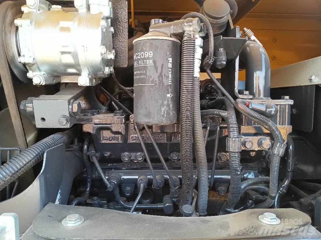 Komatsu PC 70 Mini kotrók < 7t