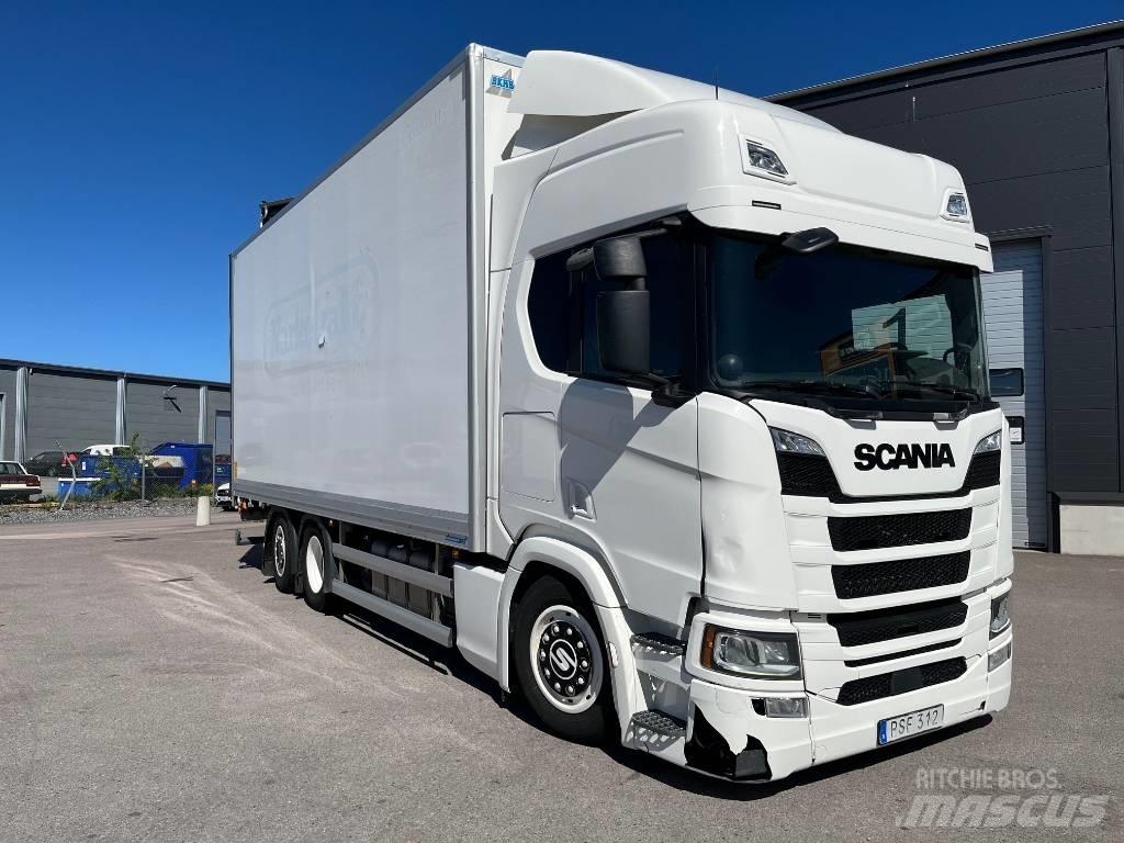 Scania R500B6X2*4NB Dobozos teherautók