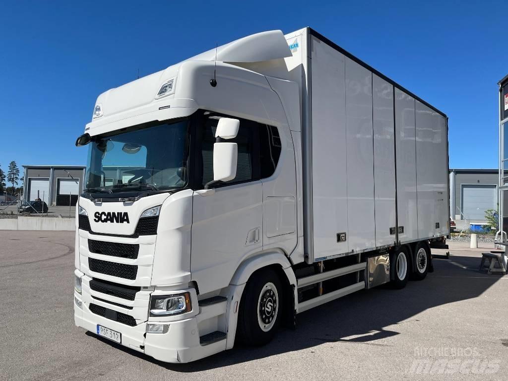 Scania R500B6X2*4NB Dobozos teherautók