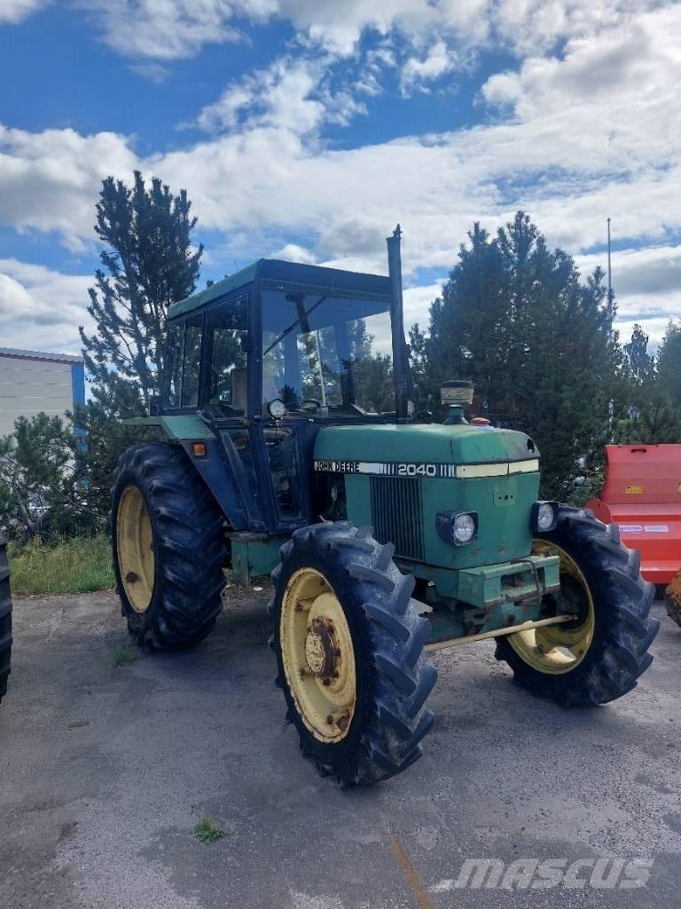 John Deere 2040 Traktorok