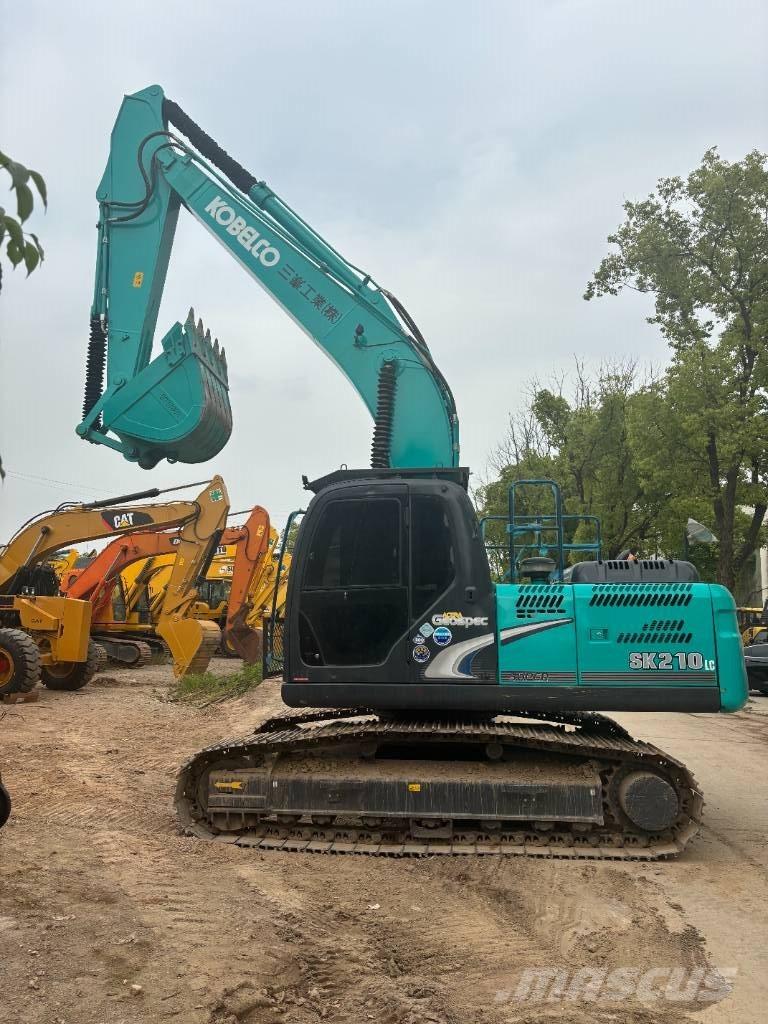 Kobelco SK 210 Lánctalpas kotrók