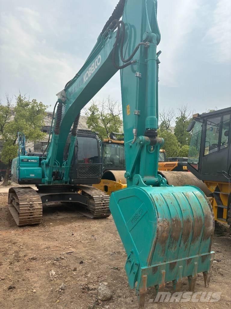 Kobelco SK 210 Lánctalpas kotrók
