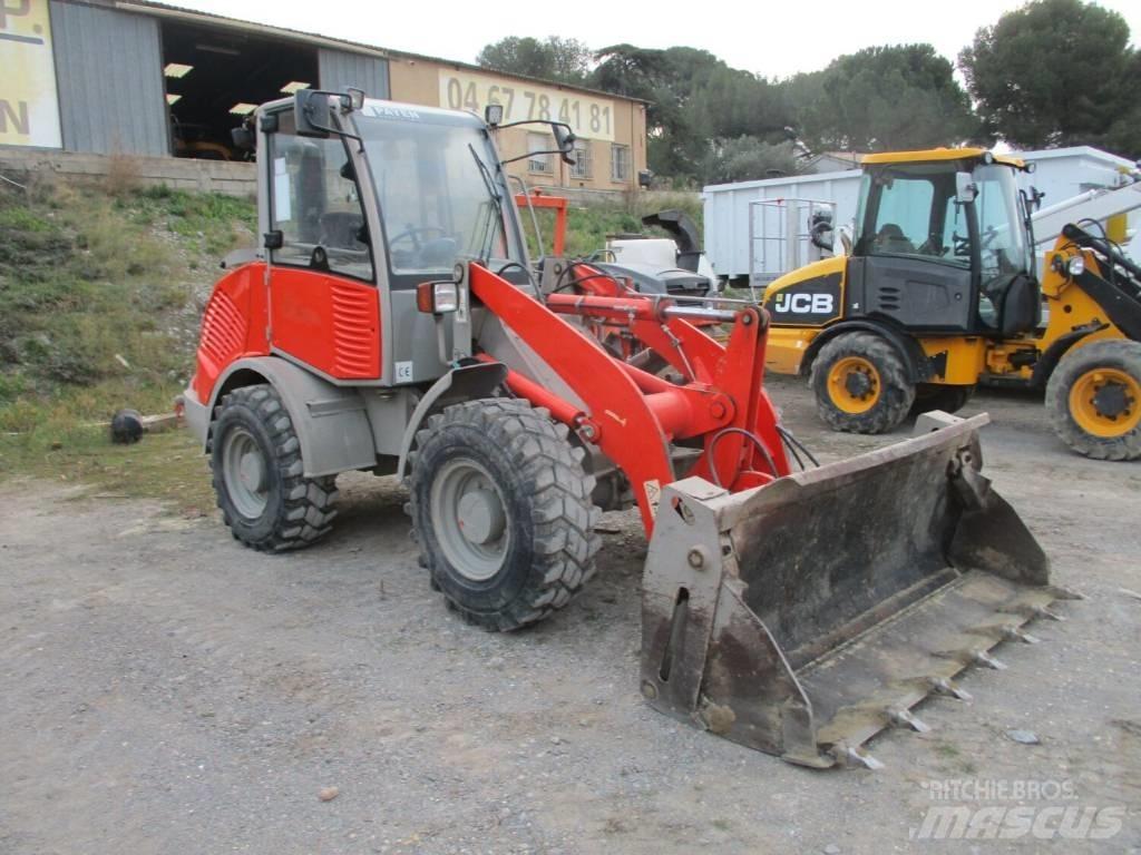 Atlas AR 60 Gumikerekes homlokrakodók