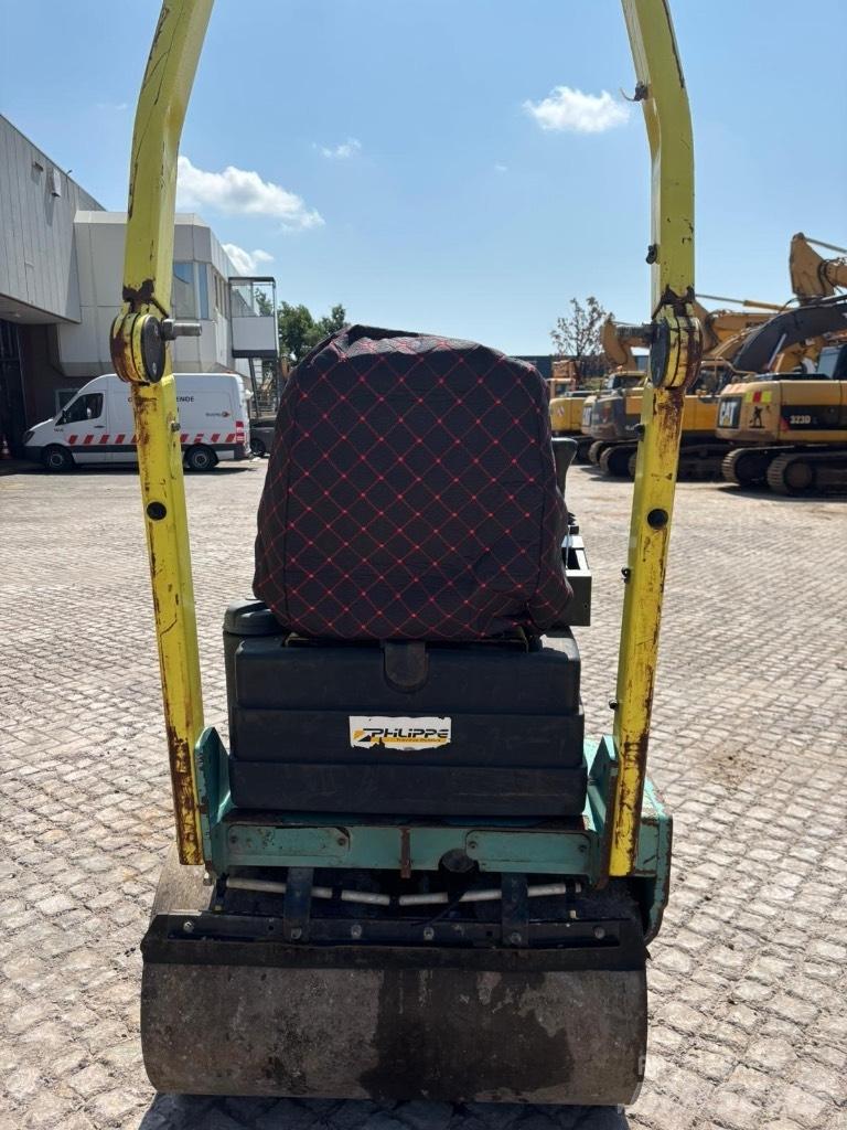 Ammann AV 20-2 Ikerdobos hengerek