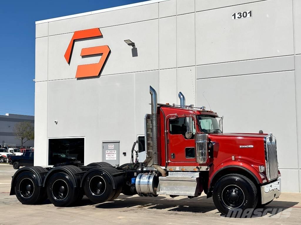 Kenworth W 900 Nyergesvontatók