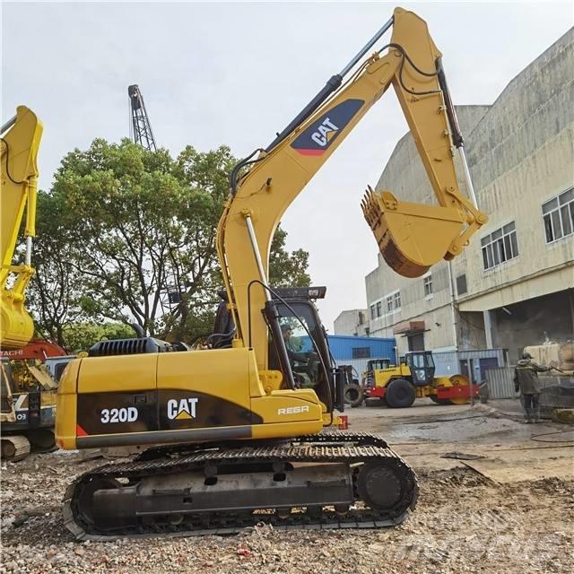 CAT 320D Lánctalpas kotrók