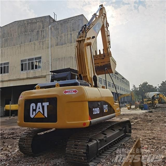 CAT 320D Lánctalpas kotrók