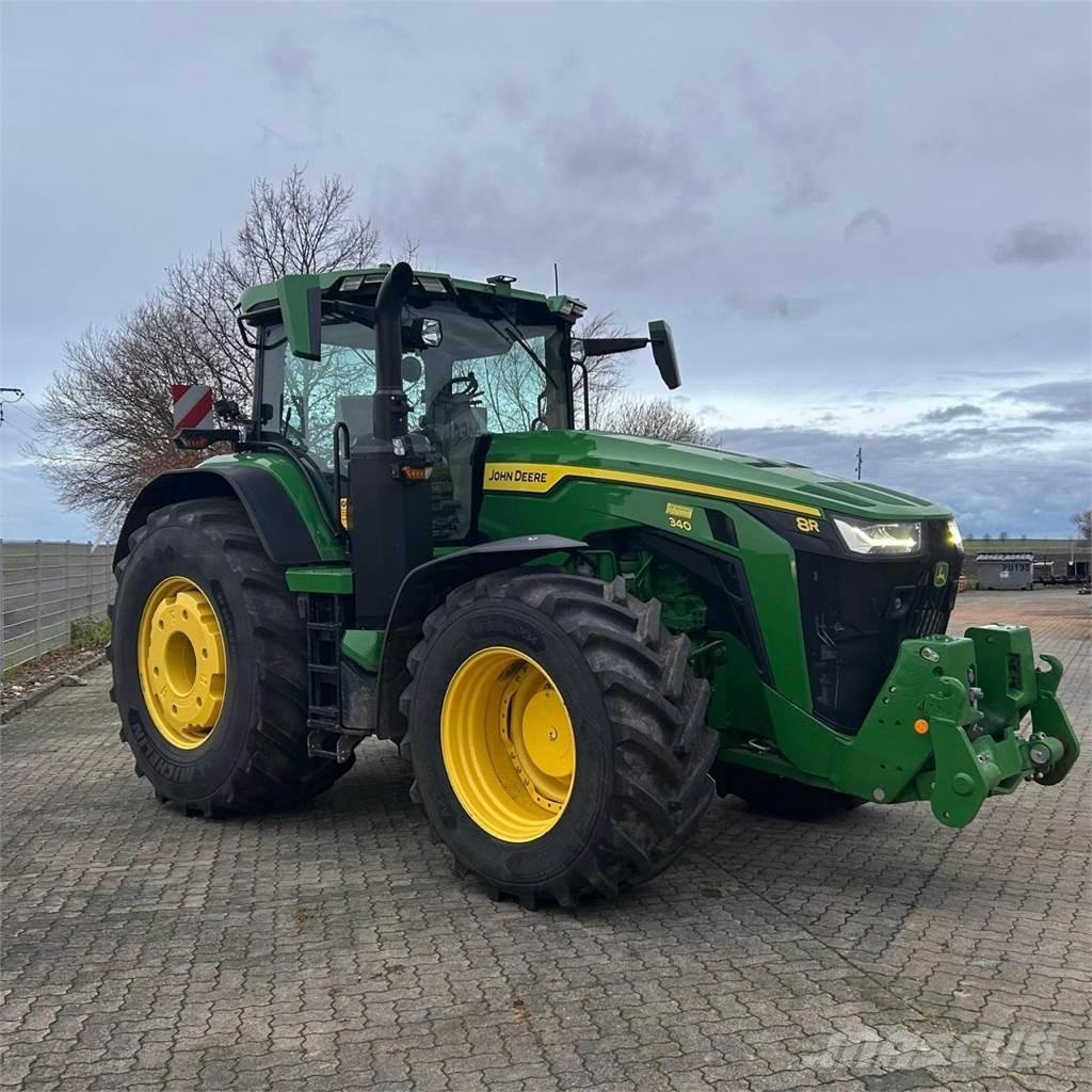 John Deere 8R340 Traktorok