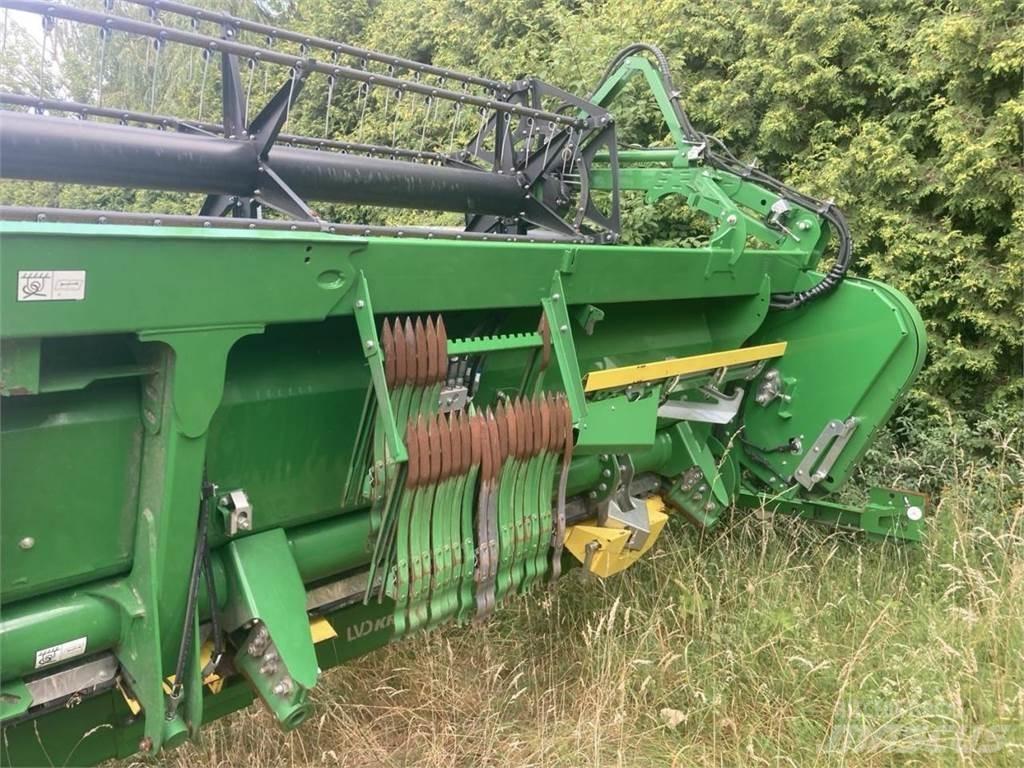 John Deere T560 Kombájnok