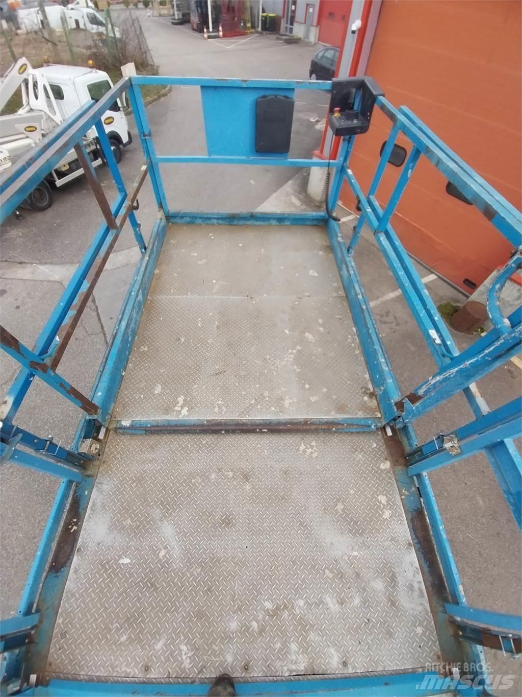Genie GS5390RT Ollós emelők