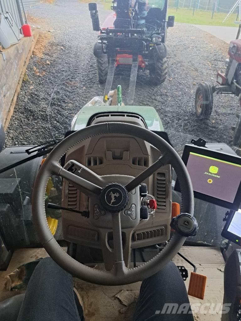 John Deere 6120 M Traktorok