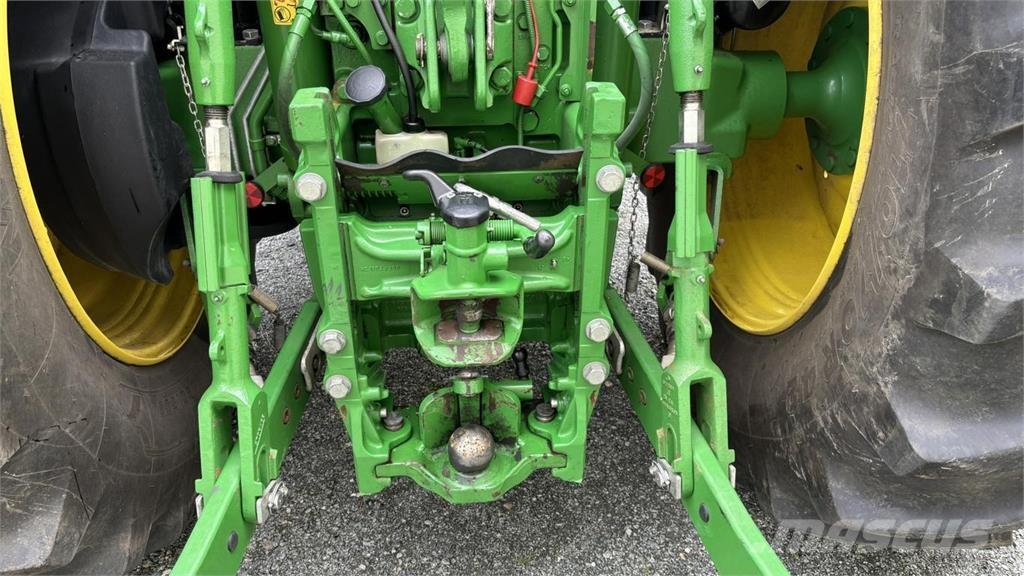 John Deere 6R195 Traktorok