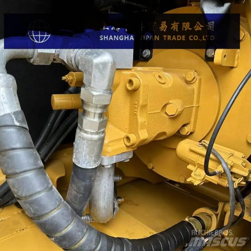 CAT 307E2 Mini kotrók < 7t