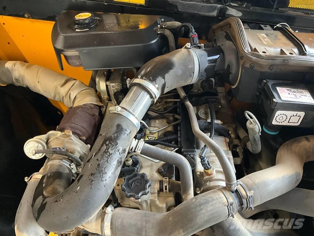 JCB 540-140 Teleszkópos rakodók