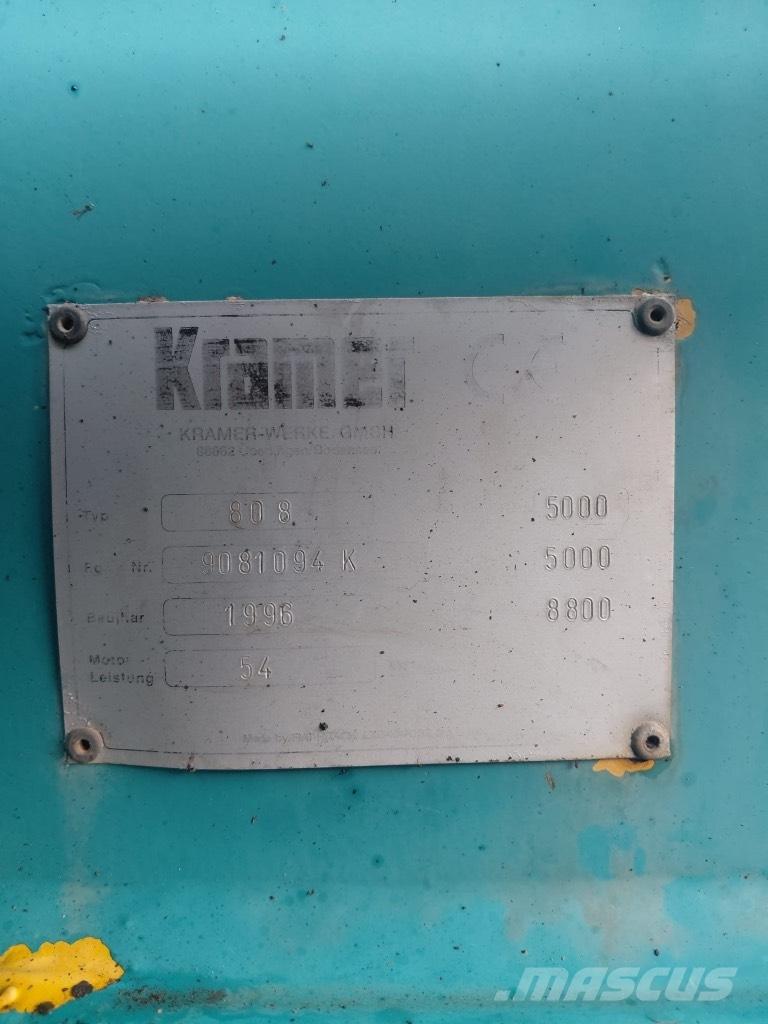 Kramer 808 Gumikerekes kotrók