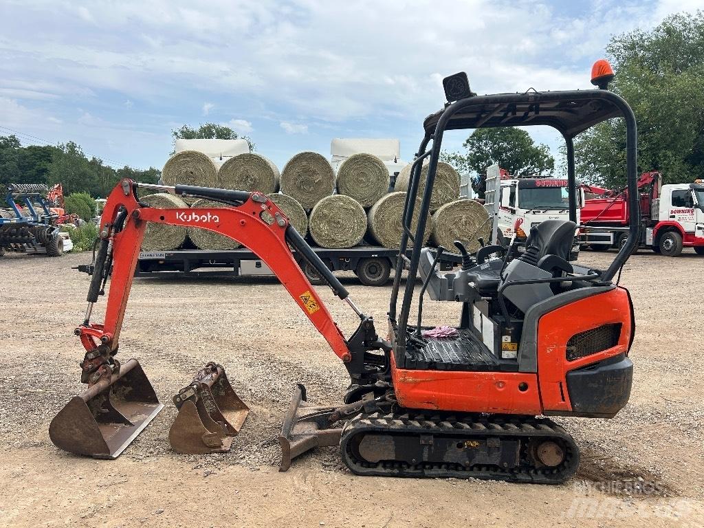 Kubota KX 015-4 Mini kotrók < 7t