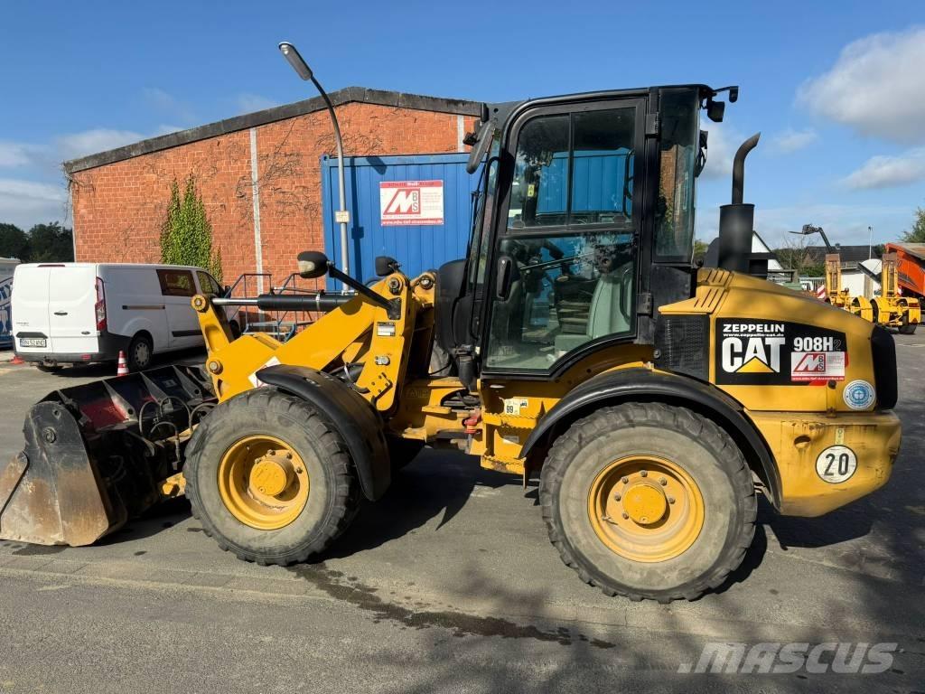CAT 908 H 2 Gumikerekes homlokrakodók