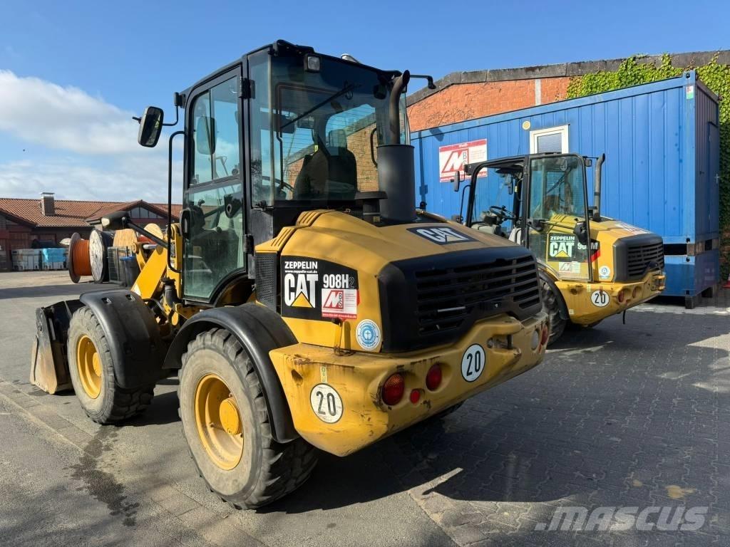 CAT 908 H 2 Gumikerekes homlokrakodók