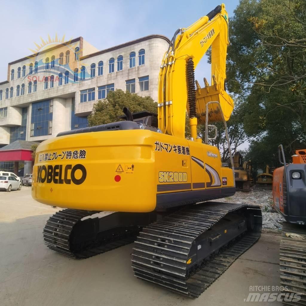 Kobelco SK 200 Lánctalpas kotrók