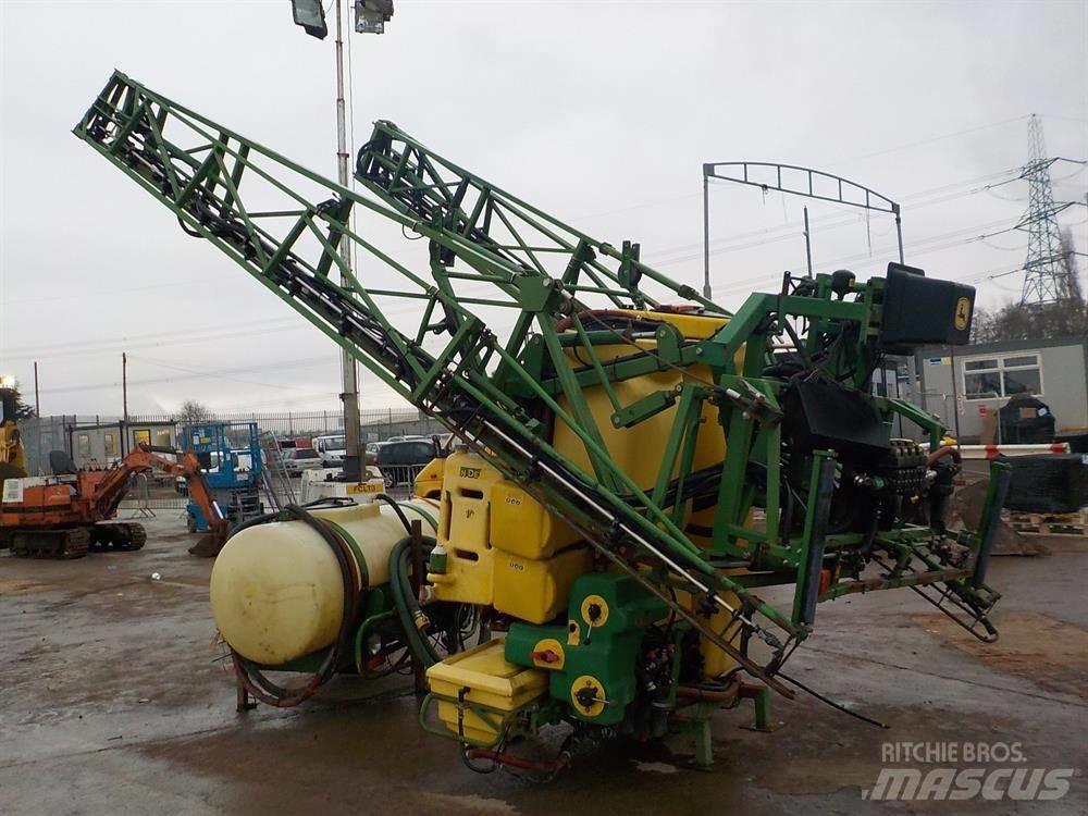 John Deere 510 Vontatott trágyaszórók