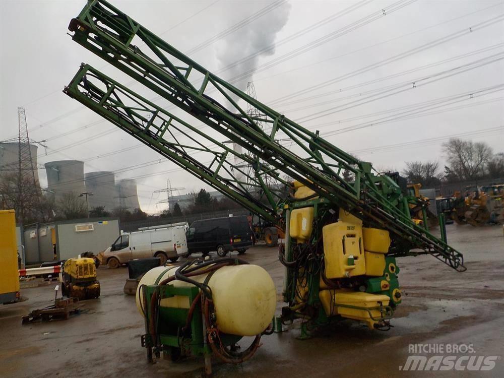 John Deere 510 Vontatott trágyaszórók