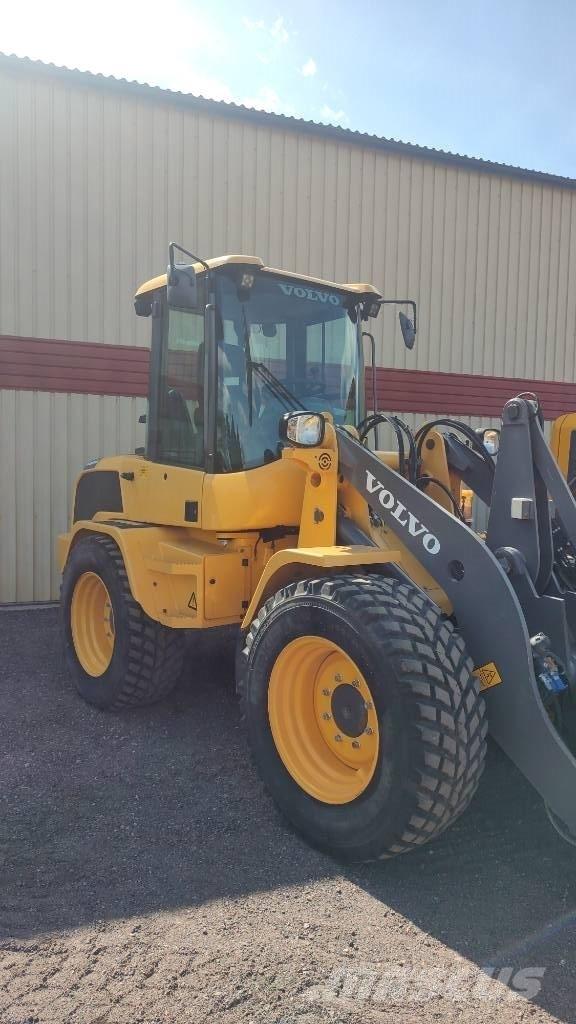 Volvo L 35 G Gumikerekes homlokrakodók