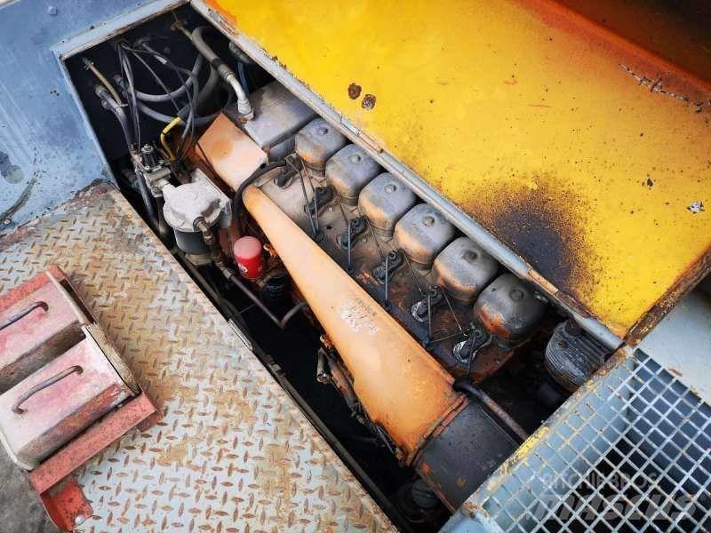 Bitelli RG248 Pneumatikus kerekes hengerek