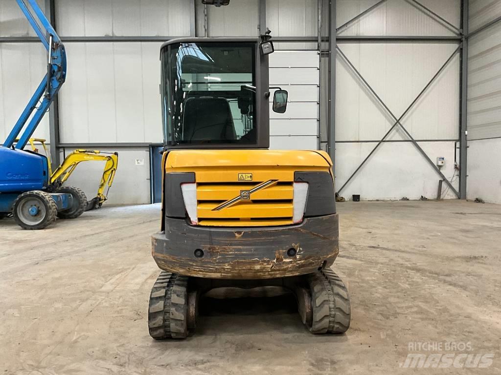 Volvo EC 35 C Mini kotrók < 7t