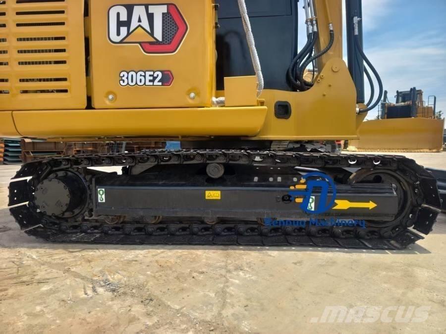 CAT 306E2 Mini kotrók < 7t