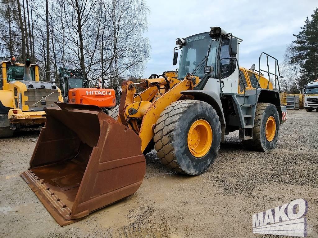 Liebherr L 550 Gumikerekes homlokrakodók