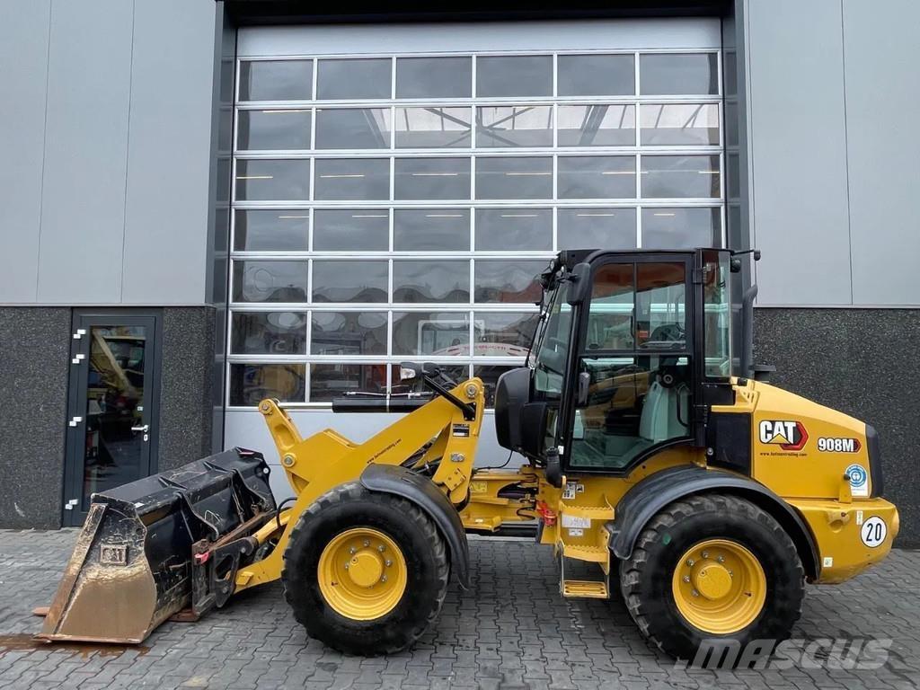 CAT 908M | EPA Gumikerekes homlokrakodók