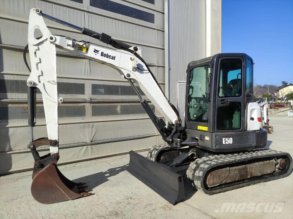 Bobcat E 50 EM Mini kotrók < 7t
